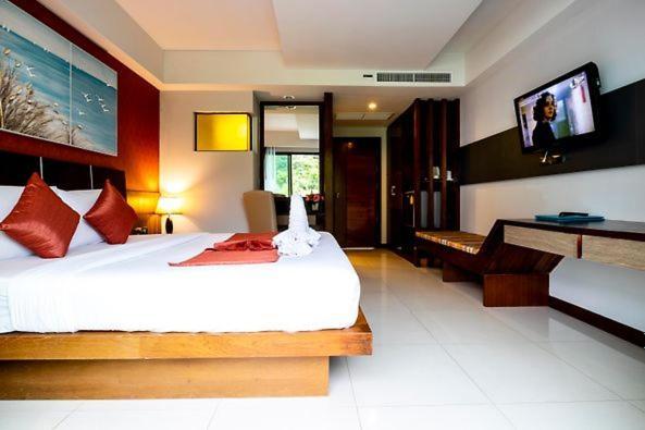 Dipantai Boutique Beach Resort Patong Kültér fotó