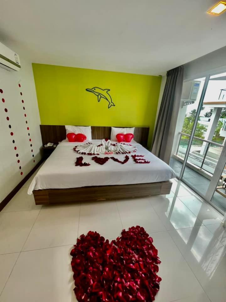 Dipantai Boutique Beach Resort Patong Kültér fotó