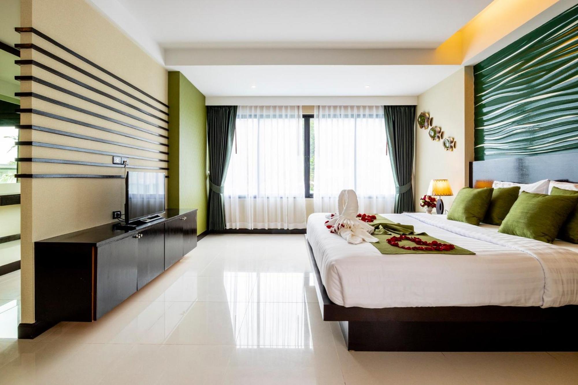 Dipantai Boutique Beach Resort Patong Kültér fotó